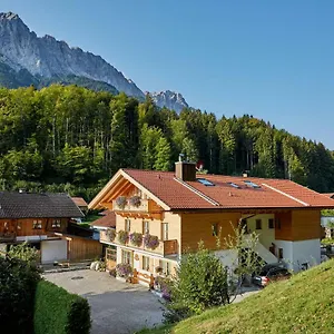 Apartment Pfanzelter